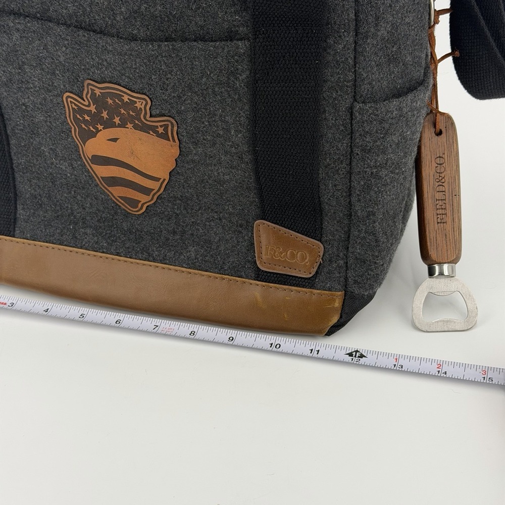 USA Salesforce x Field & Co. Soft Gray Wool Insulated Cooler Bag w Bottle Opener - Picture 2 of 8